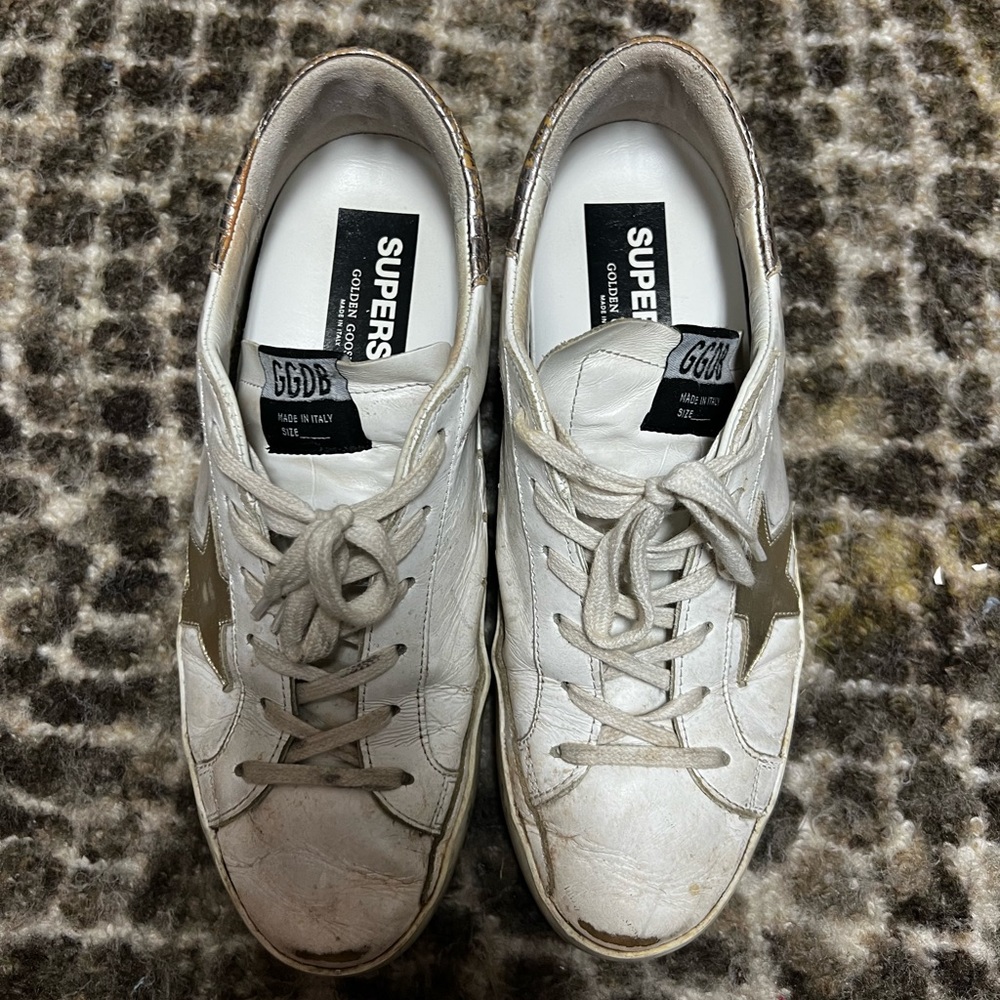 Golden Goose Superstars size 41/10. Great condition